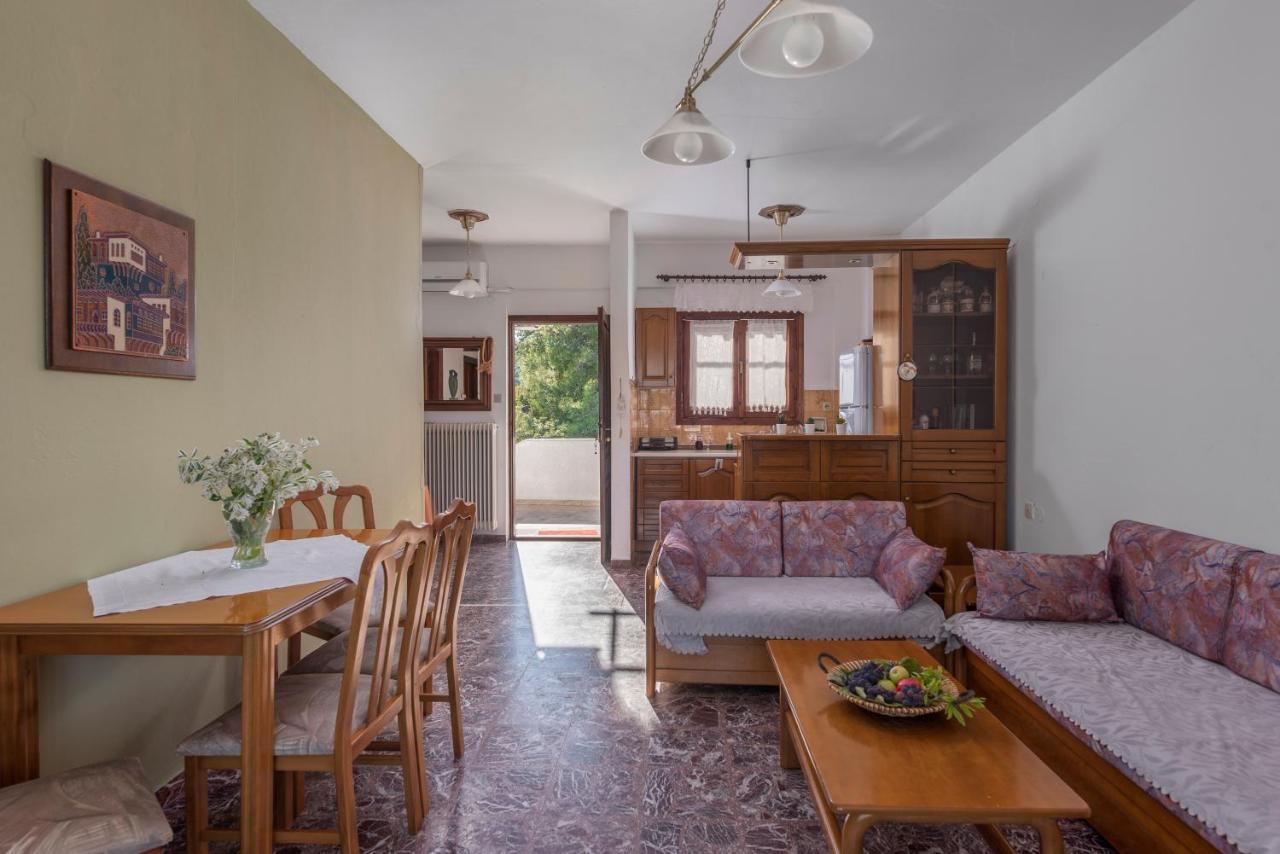 Antigoni'S Apartment Vourvourou Exterior photo